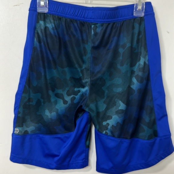 All in motion boys shorts - Picture 2 of 3